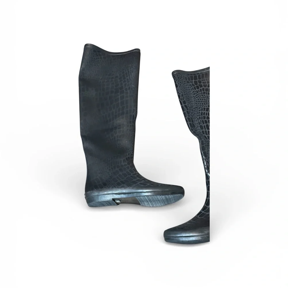 Henry Ferrera Black Knee High Croc-Embossed Winter Boots Size 6 Rain Winter